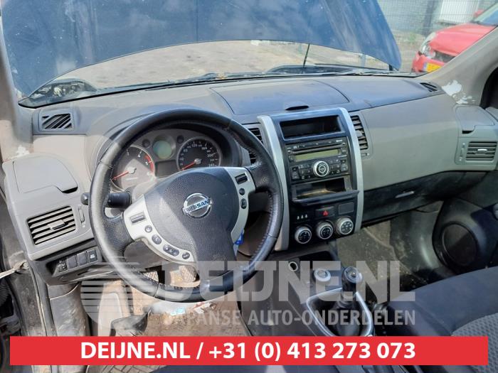Nissan X-Trail 2.0 XE,SE,LE dCi 16V 4x4 Sloopvoertuig (2008, Zwart)