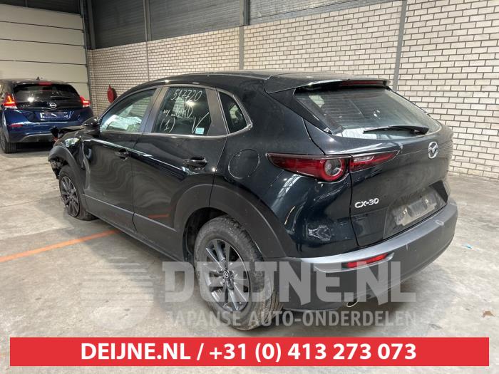 Mazda CX-30 2.0 e-SkyActiv-G 122 16V Skrotfordon (2021, ZWART)