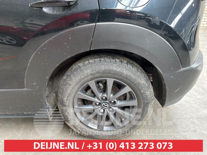 Mazda CX-30 2.0 e-SkyActiv-G 122 16V Skrotfordon (2021, ZWART)