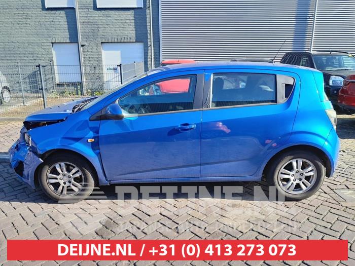 Chevrolet Aveo 1.3 D 16V Skrotfordon (2012, BLAUW)