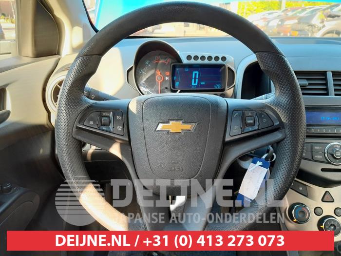 Chevrolet Aveo 1.3 D 16V Skrotfordon (2012, BLAUW)
