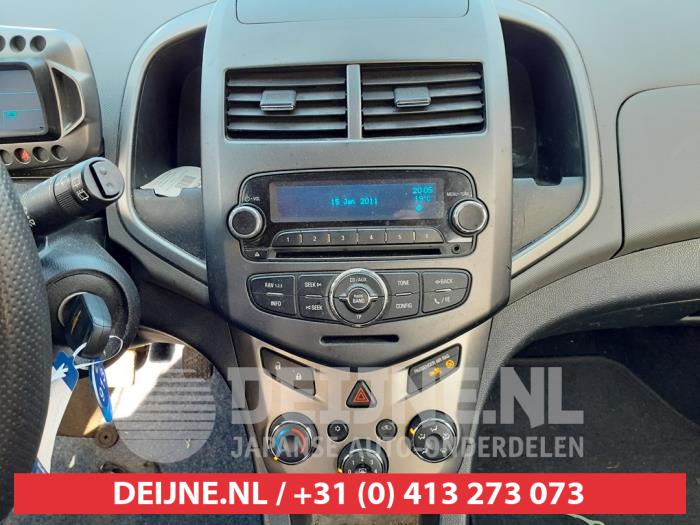 Chevrolet Aveo 1.3 D 16V Skrotfordon (2012, BLAUW)