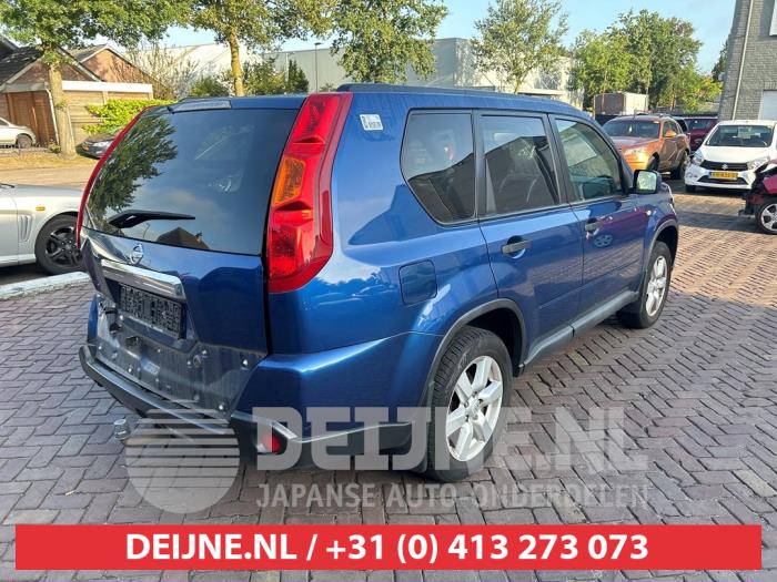 Nissan X-Trail 2.0 16V XE,SE,LE 4x4 Skrotfordon (2008, BLAUW)