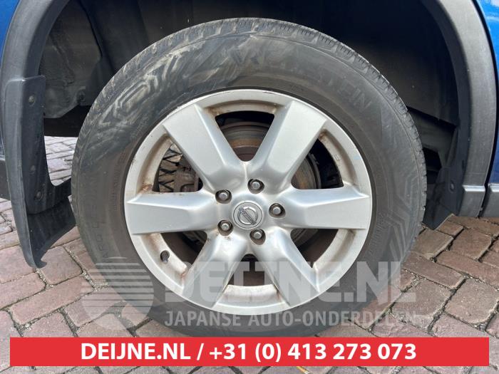 Nissan X-Trail 2.0 16V XE,SE,LE 4x4 Skrotfordon (2008, BLAUW)