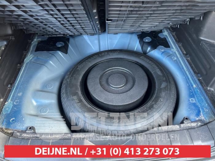 Nissan X-Trail 2.0 16V XE,SE,LE 4x4 Skrotfordon (2008, BLAUW)