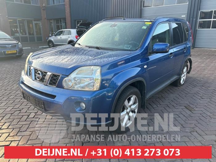 Nissan X-Trail 2.0 16V XE,SE,LE 4x4 Skrotfordon (2008, BLAUW)