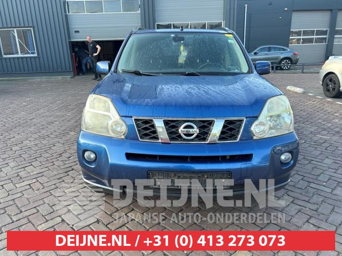 Nissan X-Trail 2.0 16V XE,SE,LE 4x4 Skrotfordon (2008, BLAUW)