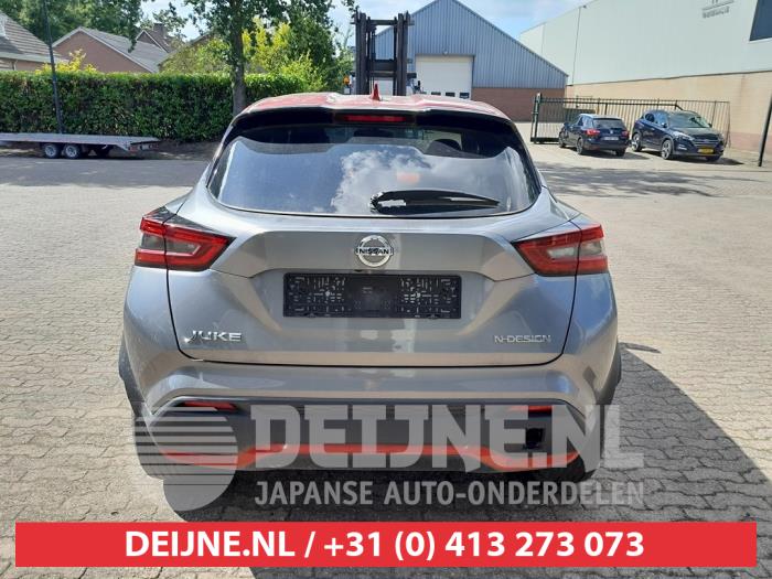 Nissan Juke 19- Sloopvoertuig (2019, Grijs, Rood)