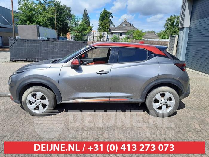 Nissan Juke 19- Sloopvoertuig (2019, Grijs, Rood)