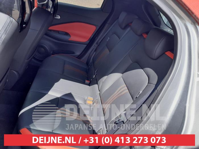 Nissan Juke 19- Sloopvoertuig (2019, Grijs, Rood)