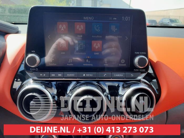 Nissan Juke 19- Sloopvoertuig (2019, Grijs, Rood)