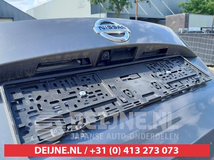 Nissan Juke 19- Sloopvoertuig (2019, Grijs, Rood)