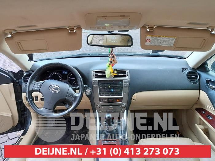 Lexus IS 220d 16V Sloopvoertuig (2006, Grijs)