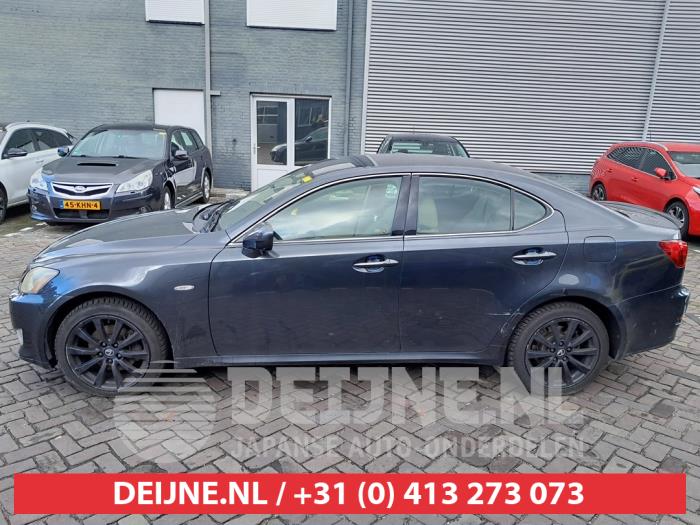 Lexus IS 220d 16V Sloopvoertuig (2006, Grijs)