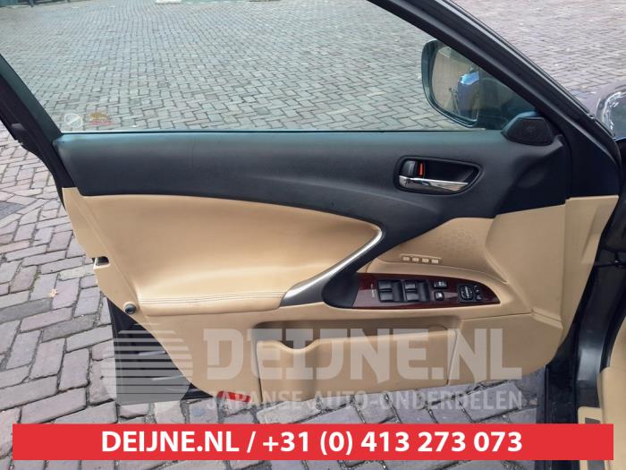 Lexus IS 220d 16V Sloopvoertuig (2006, Grijs)