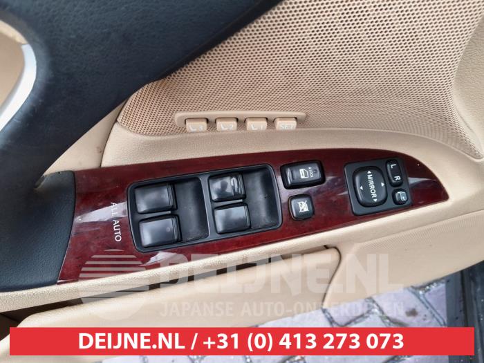 Lexus IS 220d 16V Sloopvoertuig (2006, Grijs)