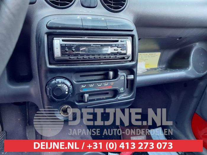 Hyundai Atos 1.1 12V Samochód złomowany (2007, Czerwony)