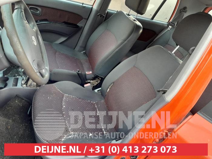 Hyundai Atos 1.1 12V Samochód złomowany (2007, Czerwony)