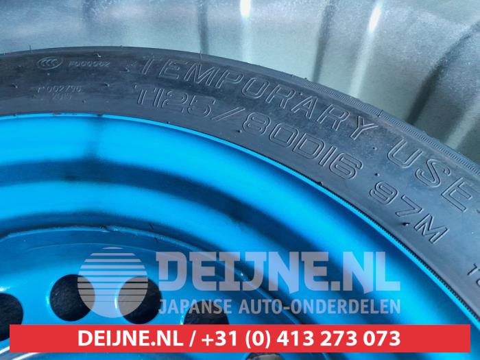 Kia Stonic 1.0i T-GDi 12V Sloopvoertuig (2018, Grijs)