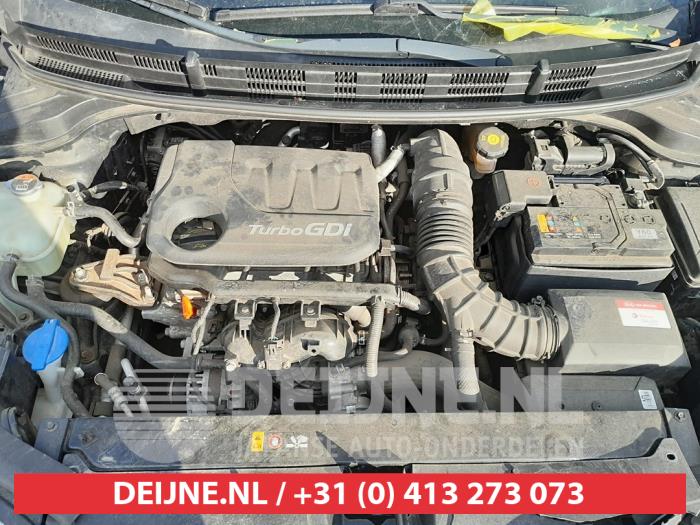 Kia Stonic 1.0i T-GDi 12V Sloopvoertuig (2018, Grijs)