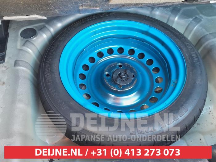 Kia Stonic 1.0i T-GDi 12V Sloopvoertuig (2018, Grijs)