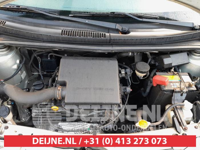 Daihatsu Sirion 2 1.3 16V DVVT Sloopvoertuig (2007, Beige)