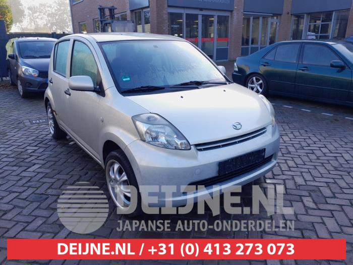 Daihatsu Sirion 2 1.3 16V DVVT Sloopvoertuig (2007, Beige)