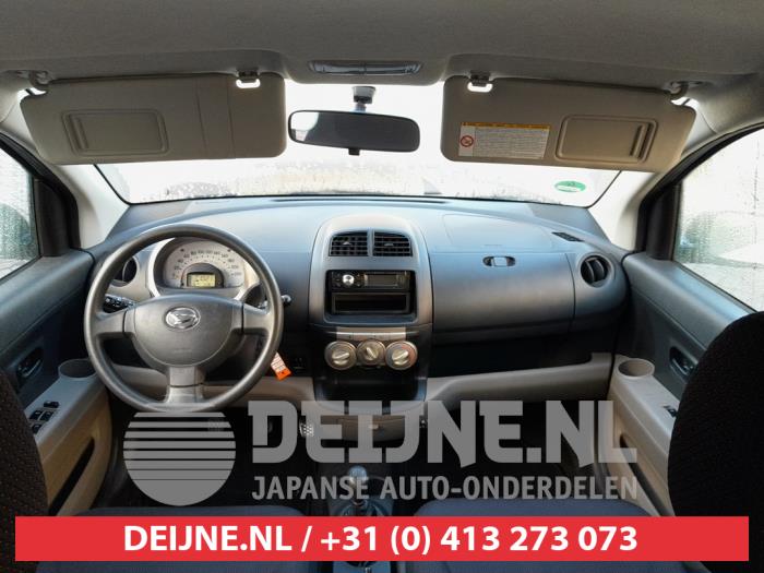Daihatsu Sirion 2 1.3 16V DVVT Sloopvoertuig (2007, Beige)