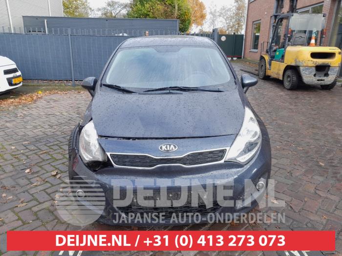 Kia Rio III 1.2 CVVT 16V Skrotfordon (2014, BLAUW)