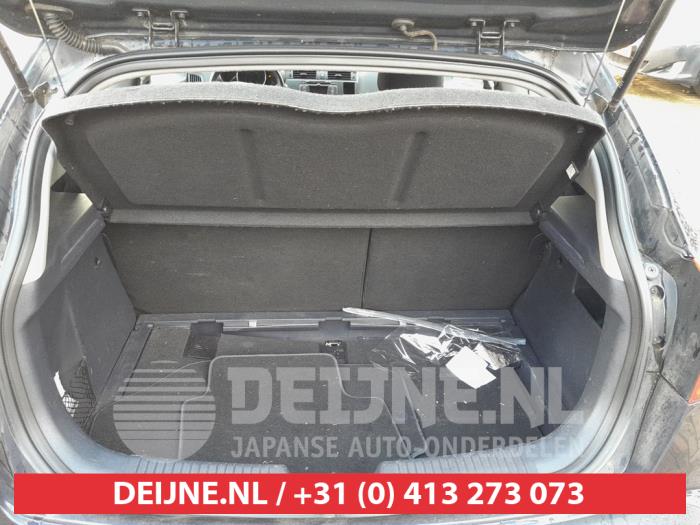 Kia Rio III 1.2 CVVT 16V Skrotfordon (2014, BLAUW)