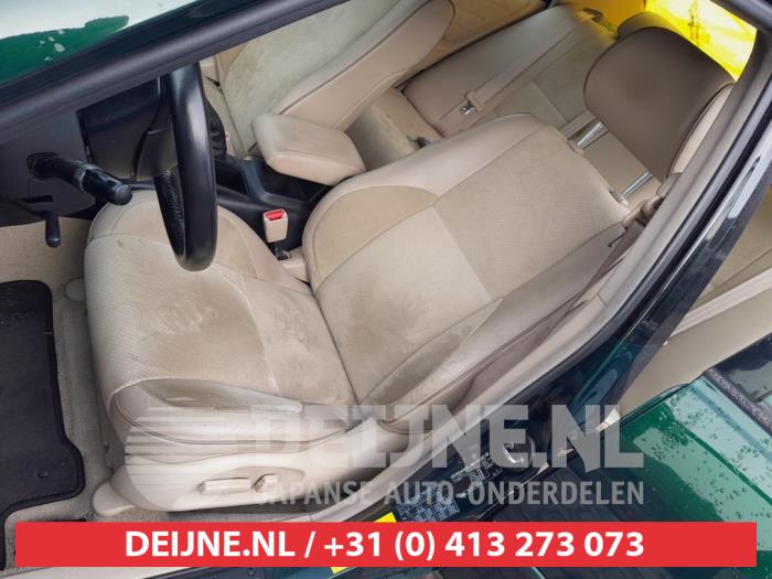 Lexus IS 200 2.0 24V Skrotfordon (2004, GROEN)