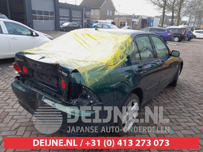 Lexus IS 200 2.0 24V Skrotfordon (2004, GROEN)