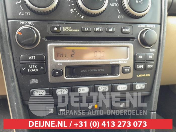 Lexus IS 200 2.0 24V Skrotfordon (2004, GROEN)