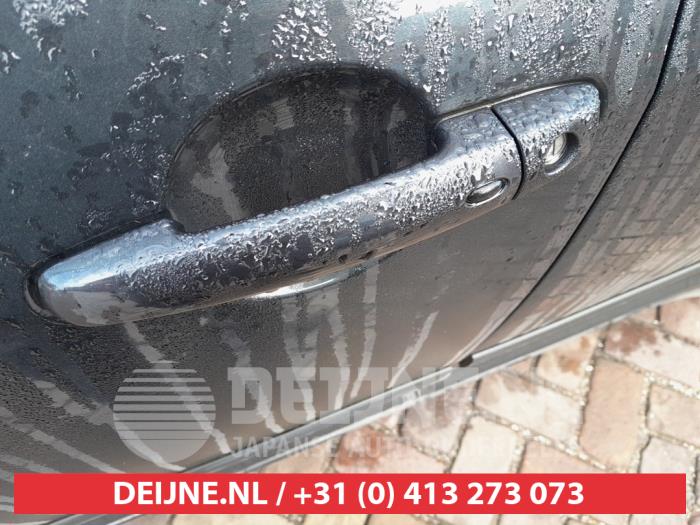 Suzuki Swift 1.5 VVT 16V Skrotfordon (2006, ZWART)