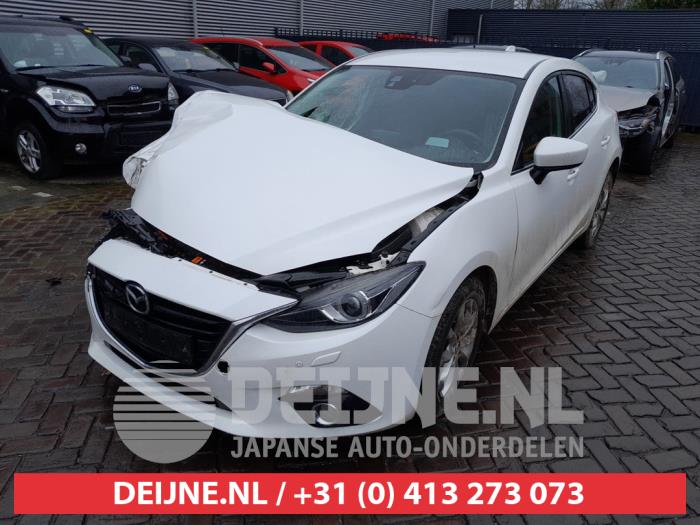 Mazda 3 2.0 SkyActiv-G 16V Skrotfordon (2016, WIT)