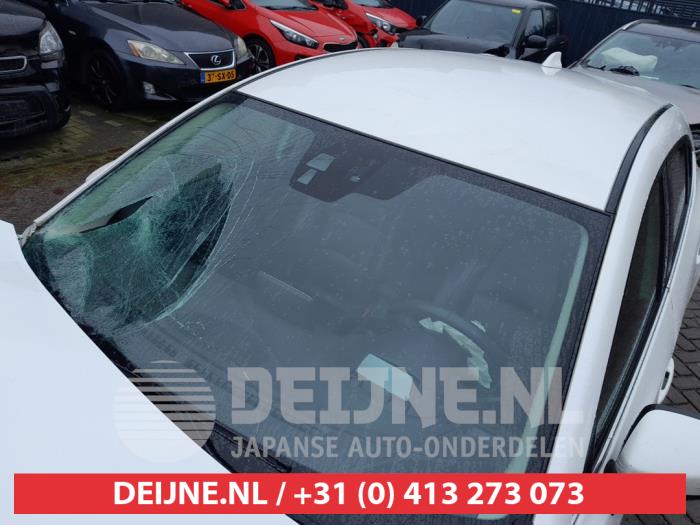 Mazda 3 2.0 SkyActiv-G 16V Skrotfordon (2016, WIT)