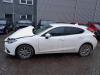 Mazda 3 2.0 SkyActiv-G 16V Skrotfordon (2016, WIT)