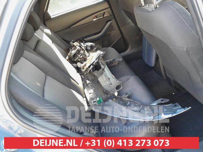 Mazda CX-30 2.0 e-SkyActiv-G 122 16V Skrotfordon (2020, GRIJS)