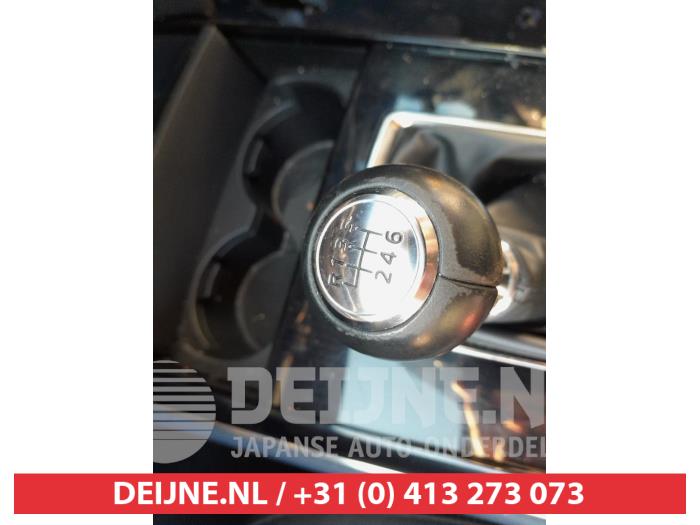 Mazda CX-30 2.0 e-SkyActiv-G 122 16V Skrotfordon (2020, GRIJS)