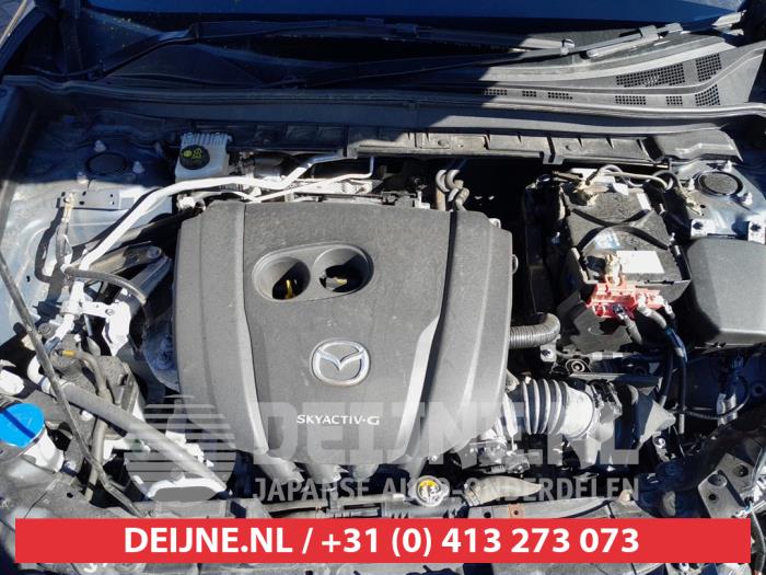 Mazda CX-30 2.0 e-SkyActiv-G 122 16V Skrotfordon (2020, GRIJS)