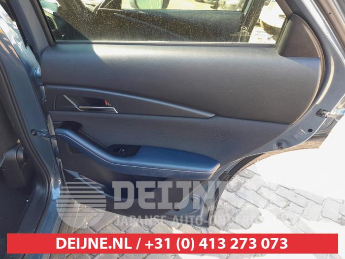 Mazda CX-30 2.0 e-SkyActiv-G 122 16V Skrotfordon (2020, GRIJS)