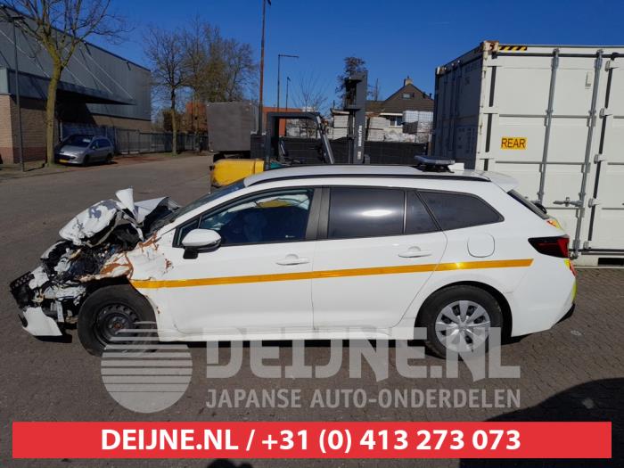 Toyota Corolla Touring Sport 1.8 16V Hybrid 140 Sloopvoertuig (2023, Wit)