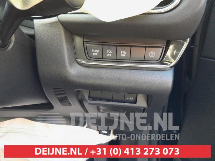 Mazda CX-30 2.0 e-SkyActiv-G 122 16V Sloopvoertuig (2019, Blauw)