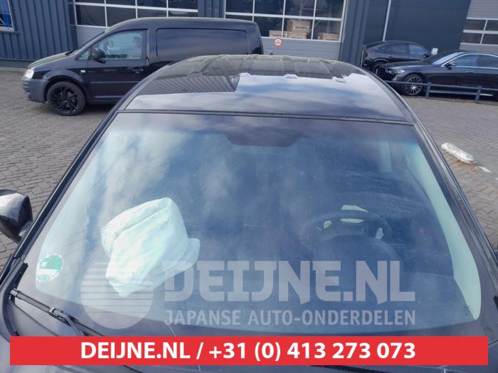 Hyundai iX35 1.6 GDI 16V Samochód złomowany (2015, Czarny)