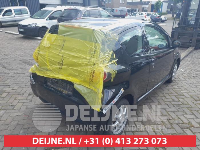 Toyota Aygo 1.0 12V VVT-i Sloopvoertuig (2009, Zwart)