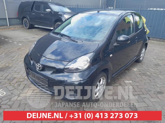 Toyota Aygo 1.0 12V VVT-i Sloopvoertuig (2009, Zwart)
