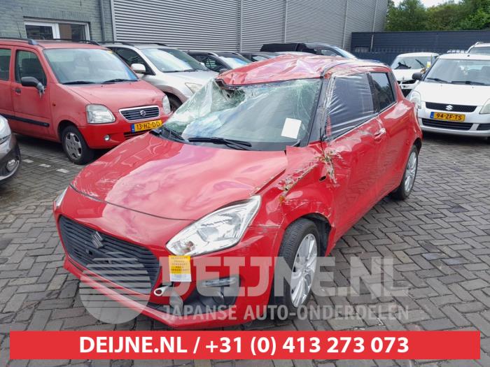 Suzuki Swift 1.2 Dual Jet 16V Sloopvoertuig (2019, Rood)