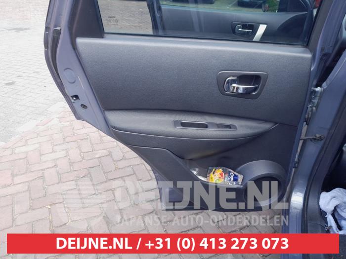 Nissan Qashqai 1.6 16V Sloopvoertuig (2010, Blauw)