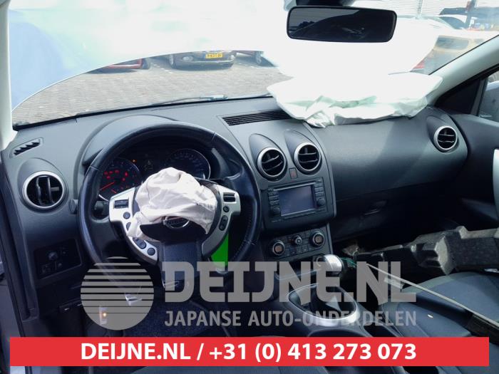 Nissan Qashqai 1.6 16V Sloopvoertuig (2010, Blauw)