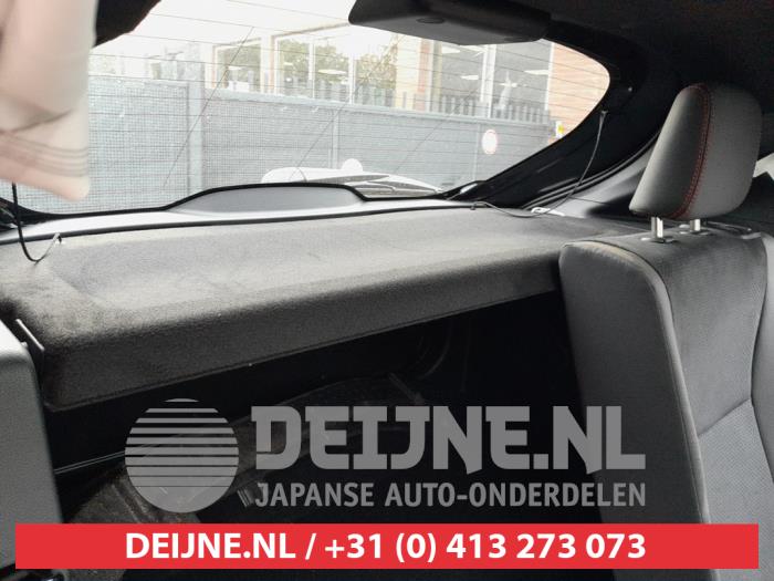 Toyota Yaris IV 1.5 12V Hybrid 115 Sloopvoertuig (2022, Zwart)